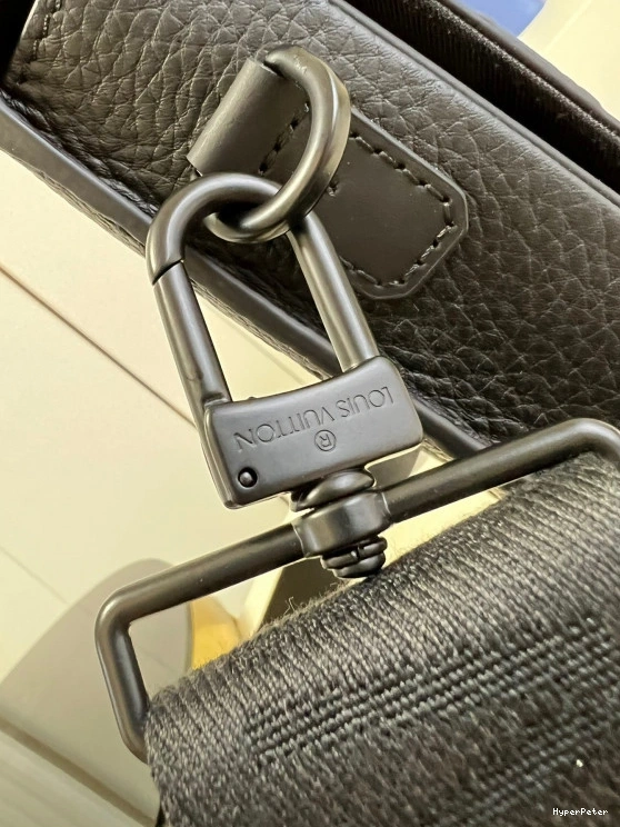 LOCK S LOUIS VUITTON BRIEFCASE 0814